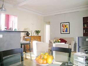 Paris 2 Bedroom accommodation - living room (PA-3092) photo 4 of 9