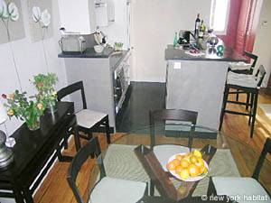 Paris 2 Bedroom accommodation - living room (PA-3092) photo 5 of 9