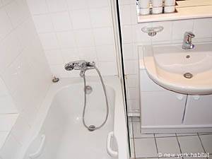 Paris Studiowohnung wohnungsvermietung - badezimmer (PA-3094) photo 5 von 5