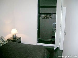 Paris 2 Bedroom accommodation - bedroom 1 (PA-3107) photo 4 of 6