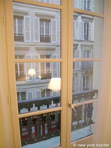 Paris 2 Bedroom accommodation - bedroom 1 (PA-3107) photo 5 of 6