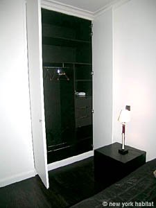 Paris 2 Bedroom accommodation - bedroom 2 (PA-3107) photo 4 of 5