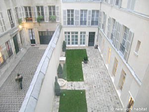 Paris 2 Bedroom accommodation - bedroom 2 (PA-3107) photo 5 of 5