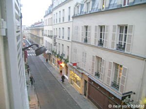 Paris 2 Bedroom accommodation - living room (PA-3107) photo 7 of 7
