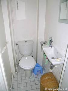 Paris T3 appartements location vacances - salle d'eau 2 (PA-3132) photo 1 de 1