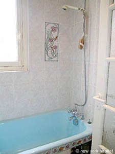 Paris 4 Zimmer wohnungsvermietung - badezimmer 2 (PA-3140) photo 2 von 2