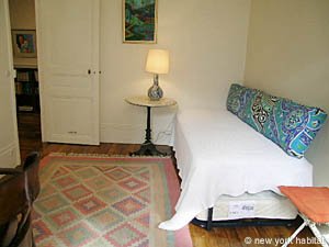 Paris 4 Zimmer wohnungsvermietung - schlafzimmer 2 (PA-3140) photo 2 von 4