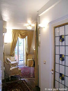 Paris Studio accommodation - living room (PA-3143) photo 1 of 11