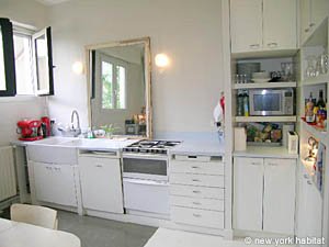 Paris T4 appartements location vacances - cuisine (PA-3153) photo 2 de 6