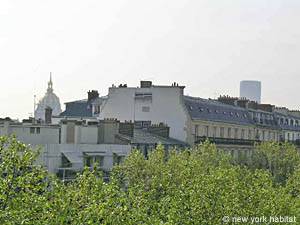 Paris 4 Bedroom - Duplex accommodation - bedroom 2 (PA-3154) photo 7 of 8
