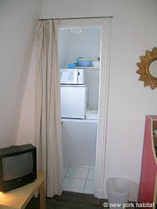 Paris Studio apartment - kitchen (PA-3161) photo 2 of 6