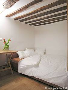 Paris Studio/T1 logements location appartements - s&eacute;jour (PA-3164) photo 3 de 5