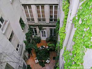 Paris Studio T1 appartement location vacances - s&eacute;jour (PA-3177) photo 7 sur 7