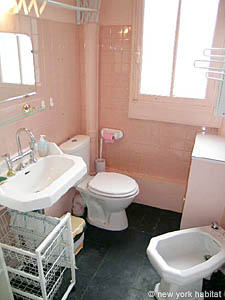 Paris Alcove Studio accommodation - bathroom (PA-3180) photo 2 of 4