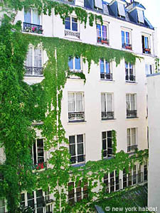 Paris Studio accommodation - living room (PA-3201) photo 9 of 11