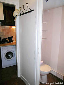 Paris Studio accommodation - bathroom 2 (PA-3201) photo 2 of 2