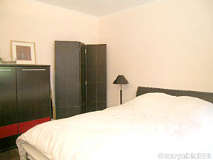 Paris 1 Bedroom apartment - bedroom (PA-3224) photo 2 of 7