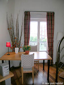 Paris T2 - Duplex logements location appartements - s&eacute;jour (PA-3249) photo 2 de 8