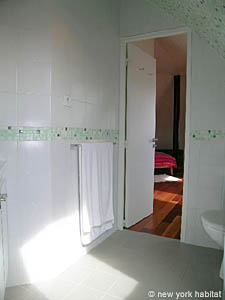 Paris T2 - Duplex logements location appartements - salle d'eau 1 (PA-3249) photo 4 de 4
