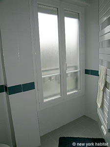 Paris T2 - Duplex logements location appartements - salle d'eau 2 (PA-3249) photo 2 de 2