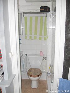 Paris Studio/T1 appartements location vacances - salle d'eau (PA-3257) photo 1 de 5