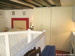 Paris 2 Zimmer - Duplex wohnungsvermietung - schlafzimmer (PA-3260) photo 9 von 18