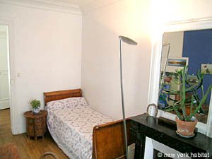 Paris 2 Bedroom apartment - bedroom 1 (PA-3274) photo 3 of 4