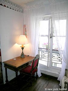 Paris 2 Bedroom apartment - bedroom 2 (PA-3274) photo 5 of 7