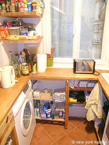 Paris 1 Bedroom accommodation kitchen photo 21