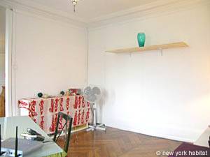 Paris 1 Bedroom accommodation living room photo 32