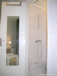 Paris Studiowohnung ferienwohnung - badezimmer (PA-3283) photo 1 von 4