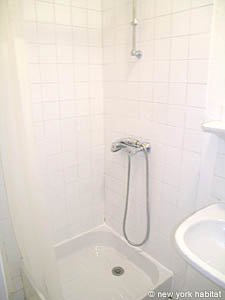 Paris Studiowohnung ferienwohnung - badezimmer (PA-3283) photo 2 von 4