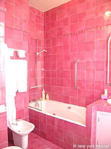 Paris T4 logements location appartements - salle d'eau 2 (PA-3299) photo 3 de 4