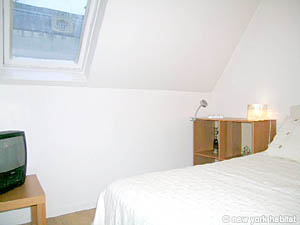 Paris 2 Bedroom apartment - bedroom 1 (PA-3308) photo 2 of 4