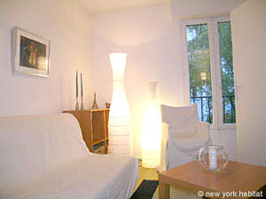 Paris 2 Bedroom apartment - bedroom 2 (PA-3308) photo 1 of 5