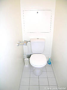 Paris 2 Bedroom apartment - bathroom 2 (PA-3308) photo 1 of 1