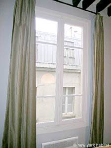 Paris Studiowohnung wohnungsvermietung - wohnzimmer (PA-3318) photo 9 von 11