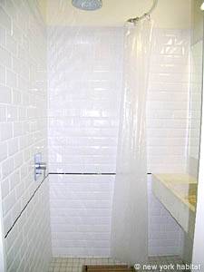 Paris Studiowohnung wohnungsvermietung - badezimmer 1 (PA-3318) photo 2 von 2