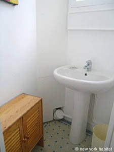 Paris 4 Bedroom apartment - bathroom 4 (PA-3320) photo 1 of 1