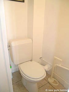 Paris 4 Bedroom apartment - bathroom 3 (PA-3320) photo 1 of 2