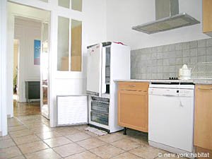 Paris 4 Bedroom apartment - kitchen (PA-3320) photo 1 of 4
