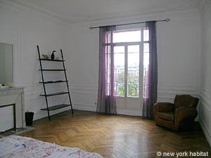 Paris 4 Bedroom apartment - bedroom 1 (PA-3320) photo 4 of 5