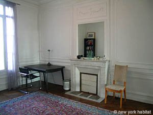 Paris 4 Bedroom apartment - bedroom 4 (PA-3320) photo 3 of 6
