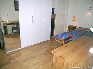 Paris T2 appartements location vacances - chambre (PA-3322) photo 4 de 4