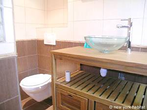 Paris Studio/T1 logements location appartements - salle d'eau (PA-3334) photo 2 de 4