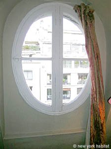 Paris Studiowohnung ferienwohnung - wohnzimmer (PA-3342) photo 4 von 6