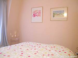Paris 1 Bedroom accommodation - bedroom (PA-3345) photo 4 of 7