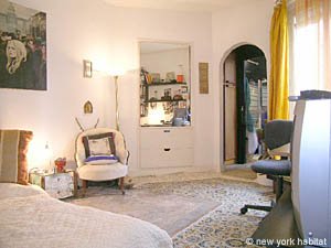 Paris 1 Bedroom accommodation - bedroom (PA-3349) photo 4 of 7