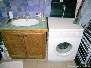 Paris 1 Bedroom accommodation - bathroom 1 (PA-3349) photo 1 of 5