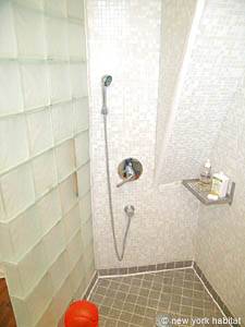 Paris 2 Zimmer ferienwohnung - badezimmer 1 (PA-3351) photo 3 von 4